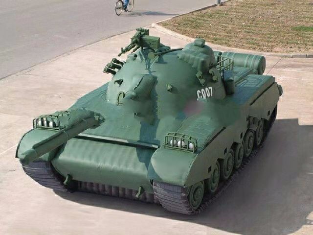 南宁军用充气坦克车
